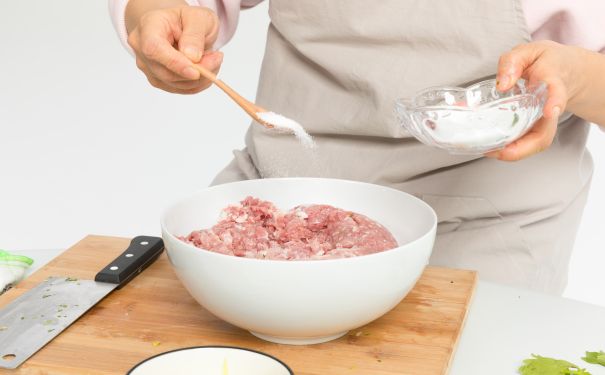 抖音上的热门退款，到账时间一览！（热门商品退款的流程和时间都在这里）